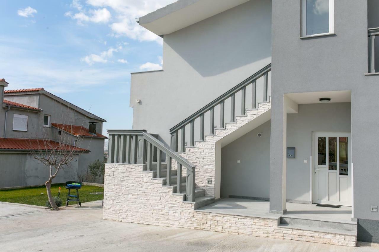 Apartman Antea Apartman Kaštel Stari Kültér fotó
